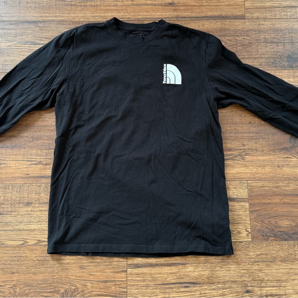 The North Face Men’s Long Sleeve Tee